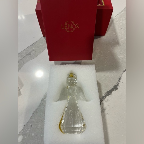 🎄 LENOX 2023 OPTIC ANGEL ORNAMENT - Picture 6 of 8